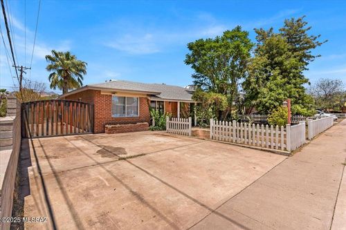 4801 E 13th St, Tucson, AZ, 85711-4303 | Card Image