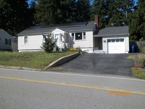 214 Grove Ave, Leominster, MA, 01453-2856 | Card Image