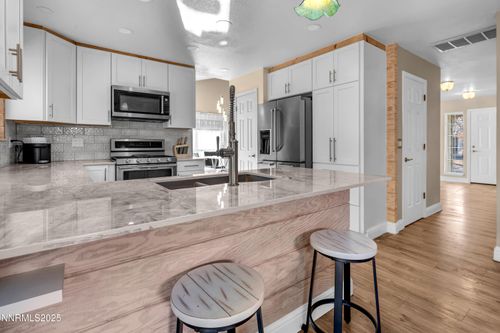 4761 Scenic Hill Cir, Reno, NV, 89523-9403 | Card Image