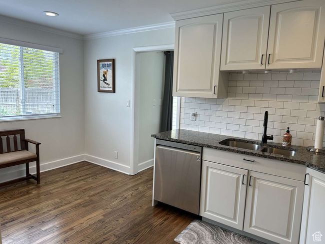 5843 S Fontaine Bleu Cir, House other with 4 bedrooms, 3 bathrooms and 5 parking in Murray UT | Image 13