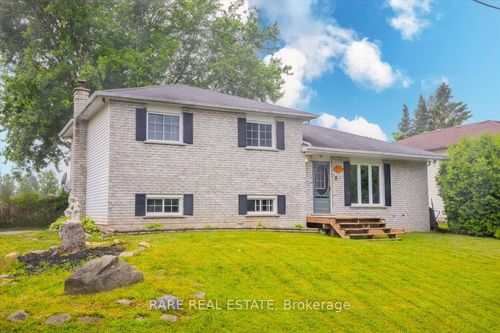 1678 S Porcupine Ave, Innisfil, ON, L9S1S6 | Card Image