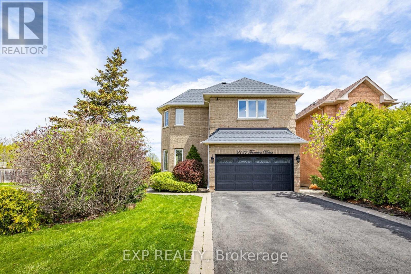 Residential in Oakville (WT West Oak Trails) 2