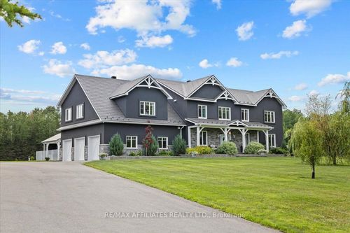 2440 Emmett Rd, Cumberland, ON, K4C1S1 | Card Image