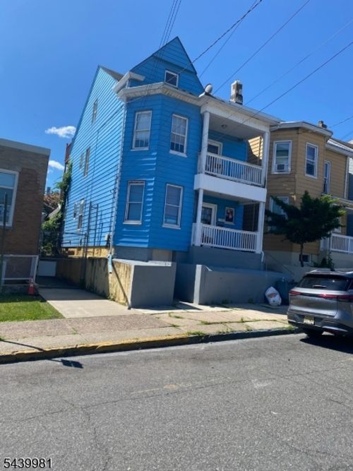 2-22 Michigan Ave, Paterson, NJ, 07503-1806 | Card Image