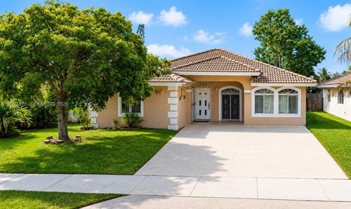 20504 Nw 19th Ave, Miami Gardens, FL, 33056-5003 | Card Image