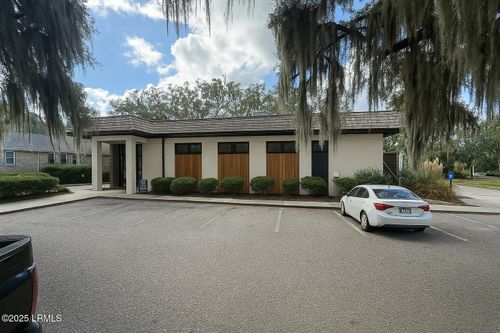 b-960 Ribaut Rd, Beaufort, SC, 29902-5431 | Card Image