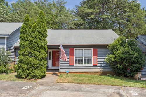 432 English Ivy Ct, Fort Mill, SC, 29715-8900 | Card Image