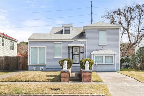 4741 Eastern St, New Orleans, LA, 70122-6125 | Card Image