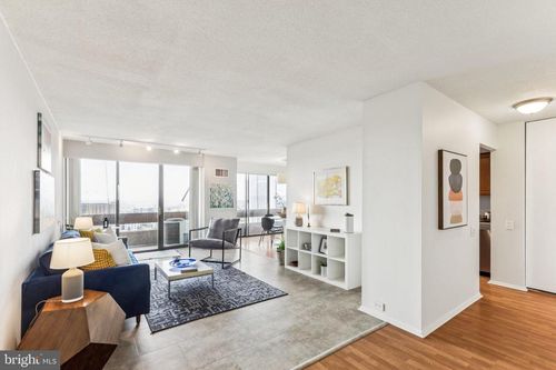apt-2304-1326 Spruce St, PHILADELPHIA, PA, 19107-5835 | Card Image