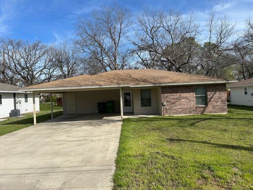 1405 Cherry St, Gainesville, TX, 76240-5031 | Card Image