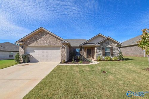 304 Fenrose Dr, Harvest, AL, 35749-2606 | Card Image