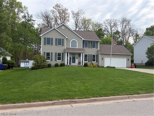 6465 Tara Dr, Youngstown, OH, 44514-5608 | Card Image