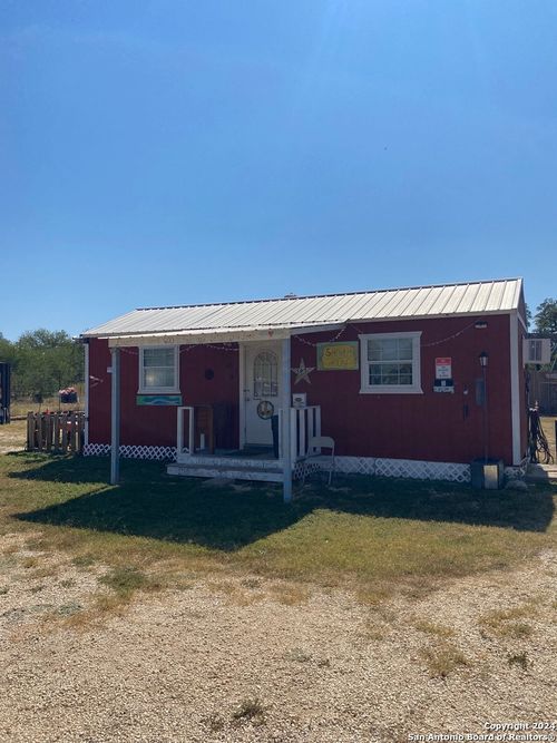505 E 4 Th St, Camp Wood, TX, 78833-9100 | Card Image
