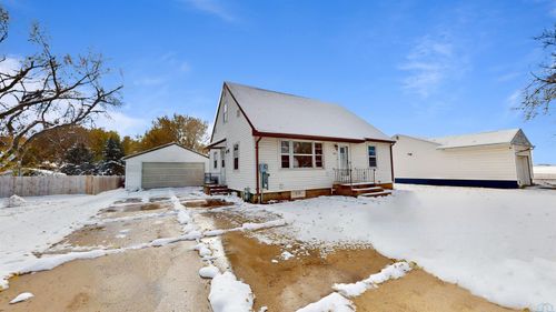 409 W Bertha St, Paullina, IA, 51046-7708 | Card Image