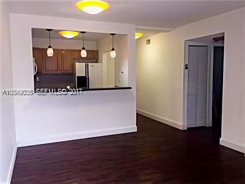 101-8185 Nw 7th Street, Miami, FL, 33126 | Card Image
