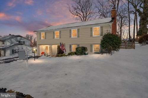 903 Old County Rd, SEVERNA PARK, MD, 21146-4806 | Card Image