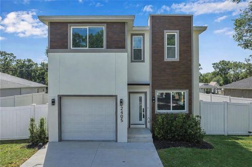 2405 S 69th St, TAMPA, FL, 33619-5827 | Card Image