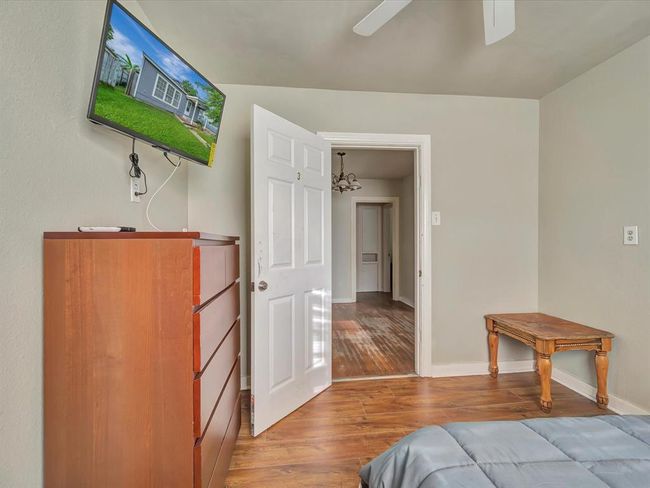 1214 W 6 Th St, House other with 5 bedrooms, 3 bathrooms and 2 parking in Freeport TX | Image 8