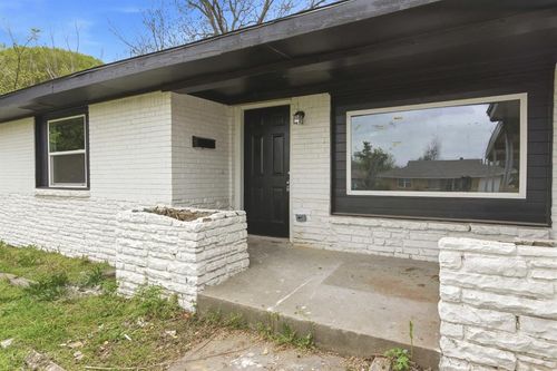 1512 Ne 46th St, Oklahoma City, OK, 73111-6004 | Card Image