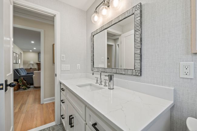 596 Bush Hill Rd, House other with 2 bedrooms, 1 bathrooms and 4 parking in Manchester CT | Image 21