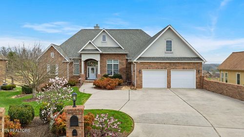 206 Wren Ct, Vonore, TN, 37885-2053 | Card Image