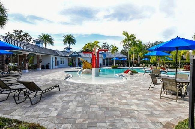 8019 Indigo Ridge Ter, House other with 3 bedrooms, 2 bathrooms and null parking in Bradenton FL | Image 47