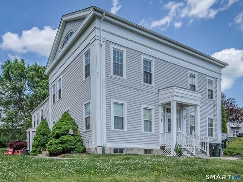 4-4 Harbor View Ln, Norwich, CT, 06360-5032 | Card Image