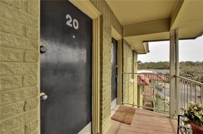APT-20 - 2302 E Side Dr, Condo with 1 bedrooms, 1 bathrooms and null parking in Austin TX | Image 9
