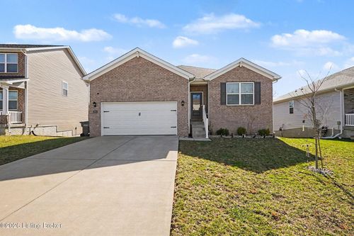 8034 Cedar Meadows Ln, Louisville, KY, 40229-8392 | Card Image
