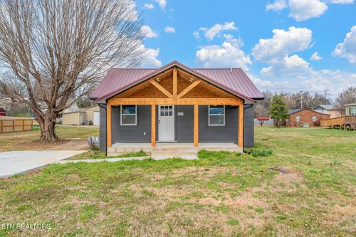 910 Cannon Ave, Sweetwater, TN, 37874-2001 | Card Image