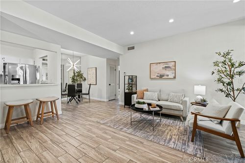 281-24143 Monte Vis, Newbury Park, CA, 91320-1021 | Card Image