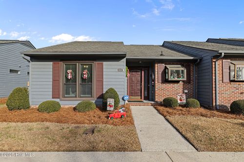 3147 Fox Run Dr, Kinston, NC, 28504-1989 | Card Image