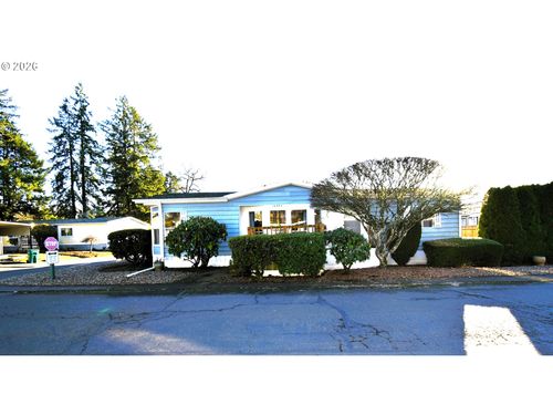 10-16368 Se 135th Ave, Clackamas, OR, 97015-8936 | Card Image