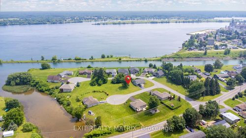 9 Flett St, Cardinal, ON, K0E1E0 | Card Image