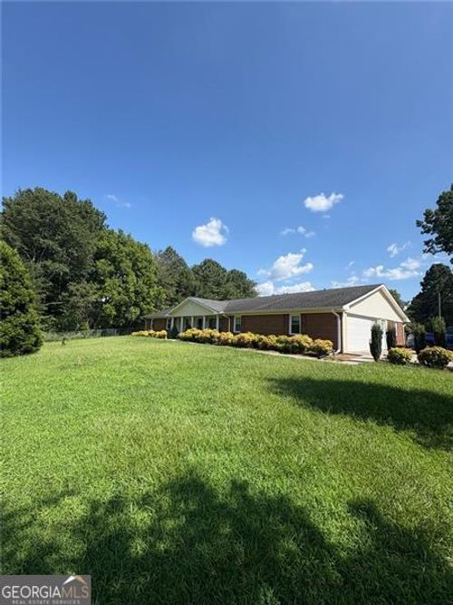 447 Lovebridge Rd Se, Calhoun, GA, 30701-4914 | Card Image