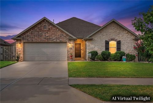 4511 W Blissful Dr, Fayetteville, AR, 72704-5062 | Card Image