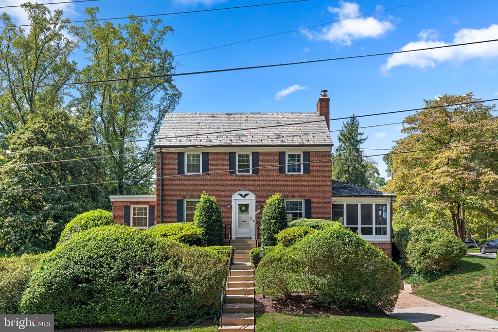 Cedar Ln, Bethesda, MD 20814