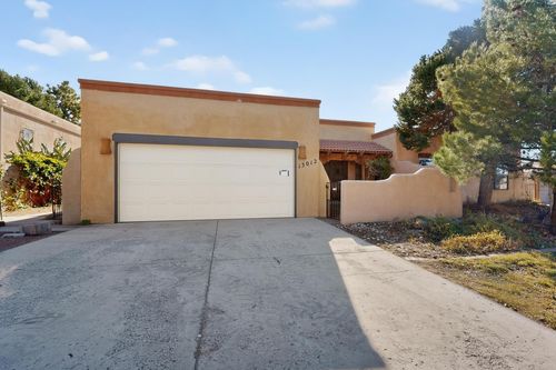 13012 Calle De Sandias Ne, Albuquerque, NM, 87111-2925 | Card Image