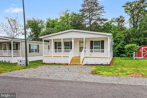 38 S Elmer Ave, HALIFAX, PA, 17032-9498 | Card Image