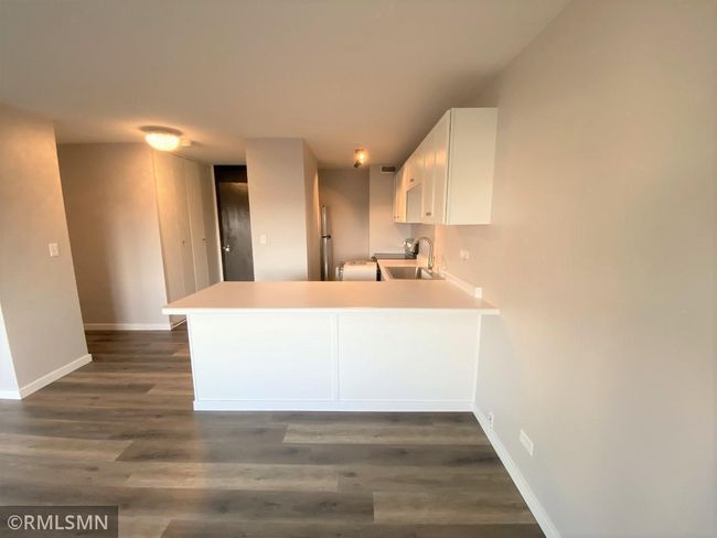 A1009 Kitchen Entry (2).jpg | Image 5