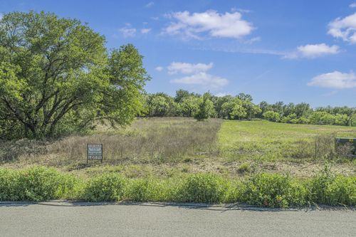 1053 Annabelles Ave, Weatherford, TX, 76087-6906 | Card Image