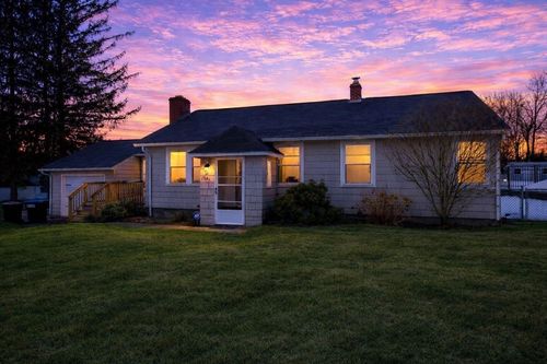 154 Pakachoag St, Auburn, MA, 01501-3128 | Card Image