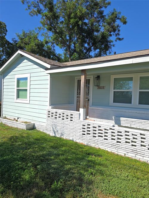 3603 E Lockwood Dr, Houston, TX, 77026-5450 | Card Image