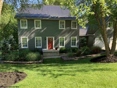 20 Canterbury Dr, Clarksburg, WV, 26301-9775 | Card Image