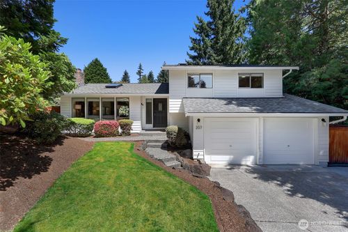 207 215th Street Se, Bothell, WA, 98021 | Card Image