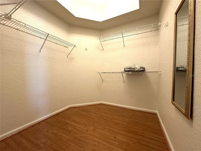 3547 Maple Ridge Loop, House other with 4 bedrooms, 2 bathrooms and null parking in KISSIMMEE FL | Image 13