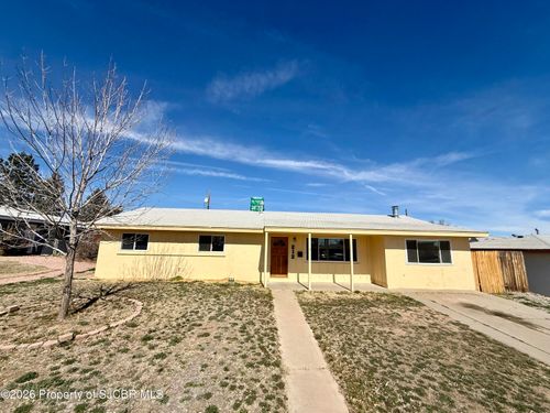 212 W 25th St, Farmington, NM, 87401-3302 | Card Image