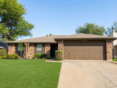 5028 Coker Dr, Flower Mound, TX, 75028-2119 | Card Image