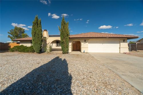 12623 Morning Star Rd, Apple Valley, CA, 92308 | Card Image