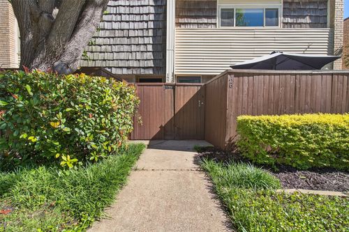 126-2702 Douglas Ave, Dallas, TX, 75219-3456 | Card Image